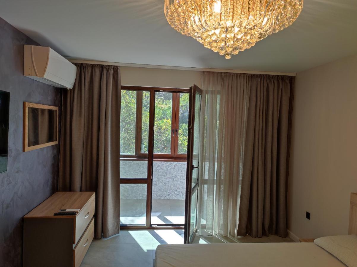 Apartament Sevi *