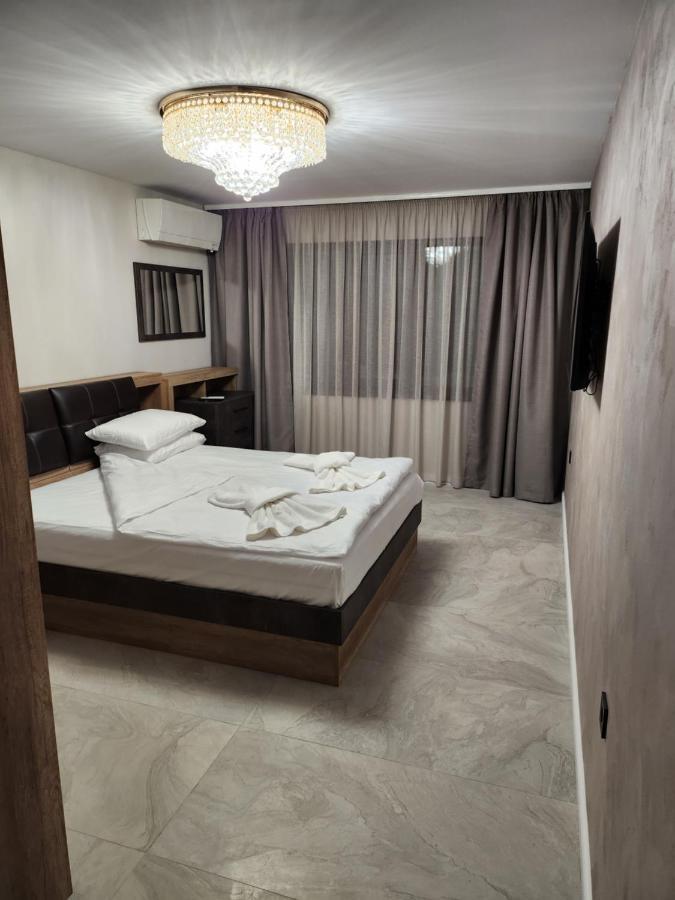 Apartament Sevi *