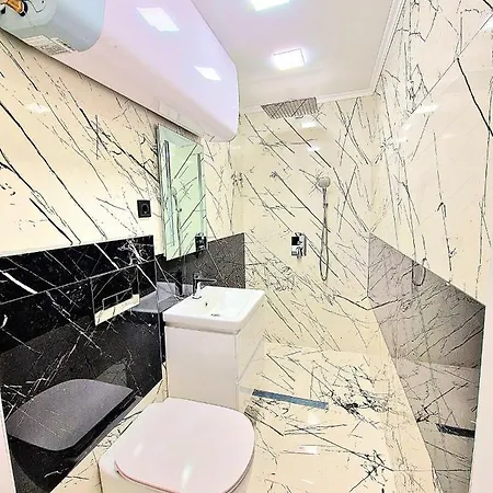 Top Apartment Sevi Varna Exterior photo