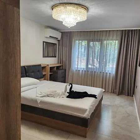 Top Apartment Sevi Varna Exterior photo
